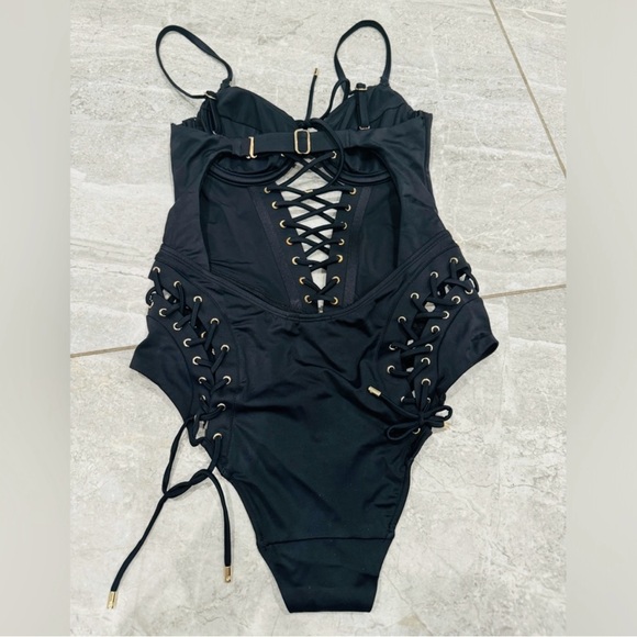 Black Honey Birdette swim - Picture 2 of 3